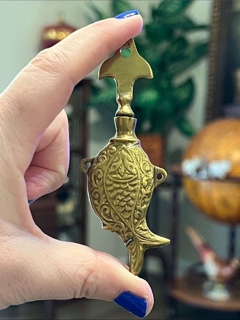 Antique Handmade Brass Fish Perfume Bottle Dauber Necklace Pendant Amulet - Picture 9 of 9